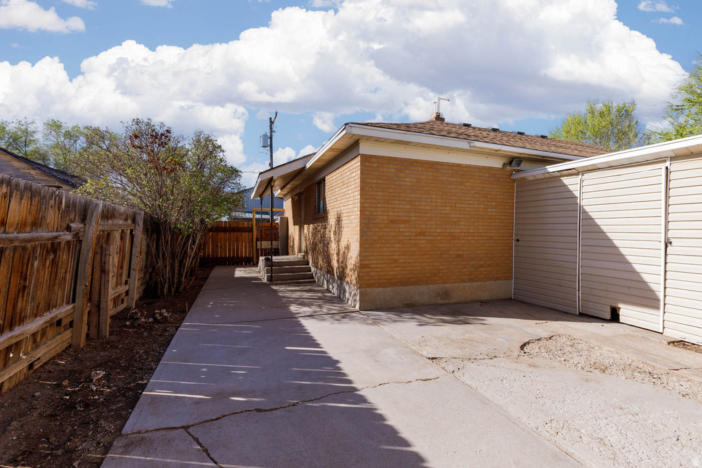 97 S 100 E Redmond, UT 84652