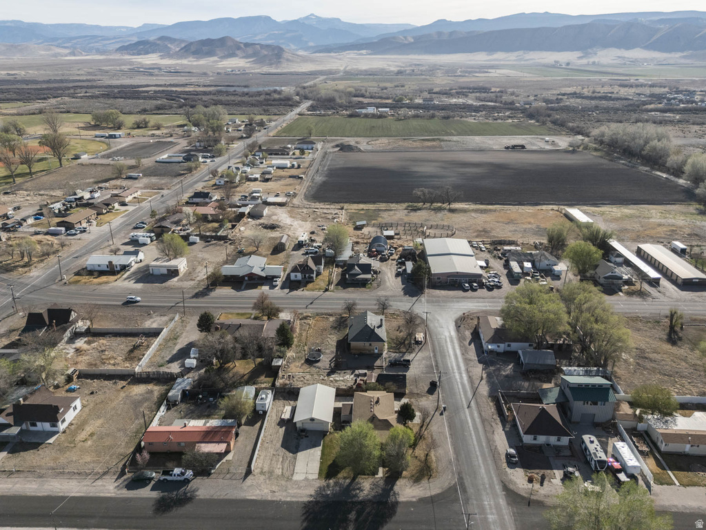 97 S 100 E Redmond, UT 84652