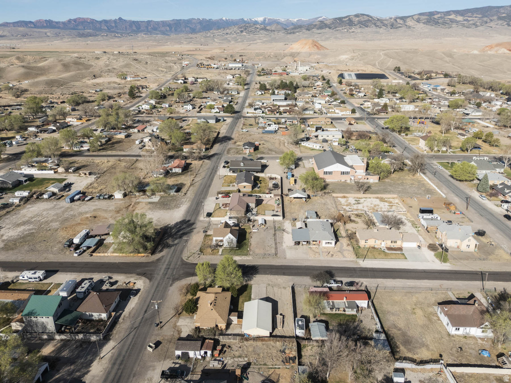 97 S 100 E Redmond, UT 84652