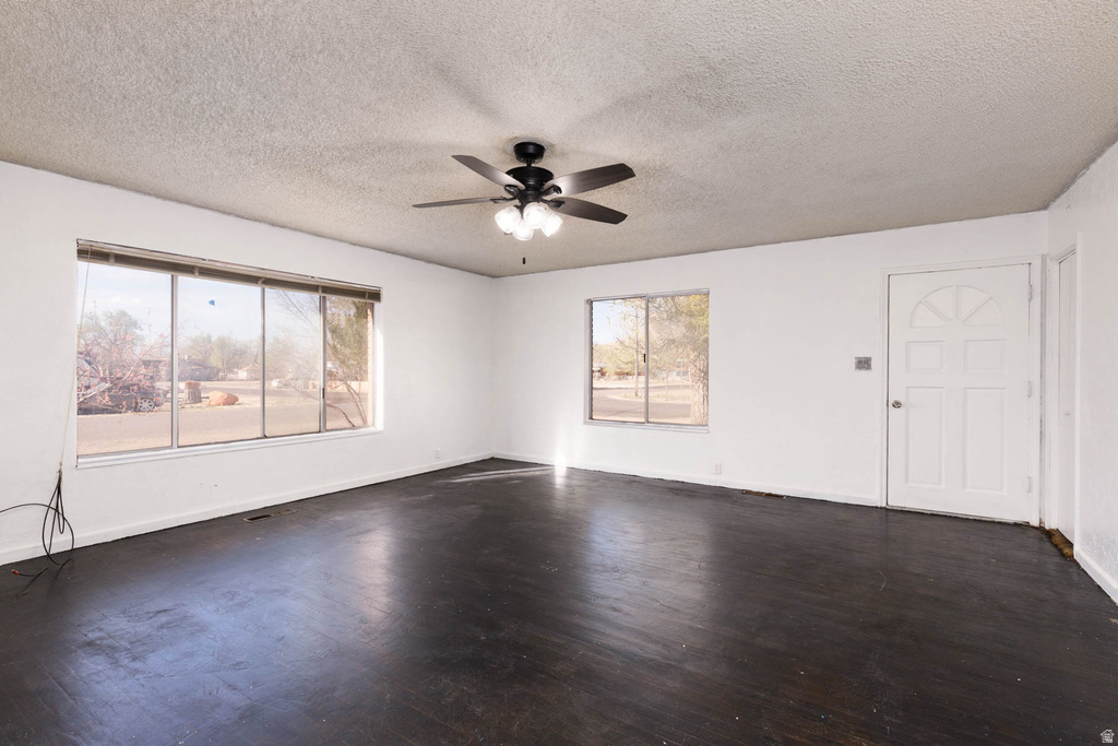 97 S 100 E Redmond, UT 84652