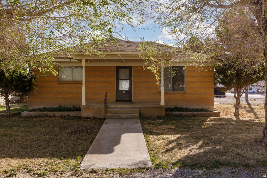 97 S 100 E Redmond, UT 84652