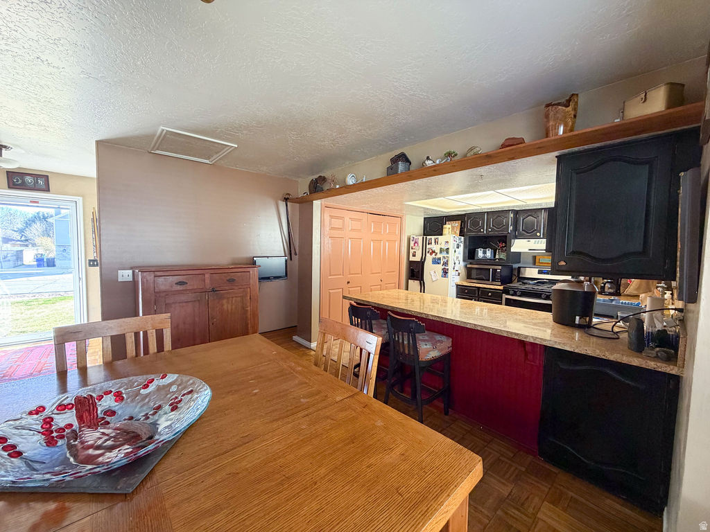 7436 S 2345 W West Jordan, UT 84084