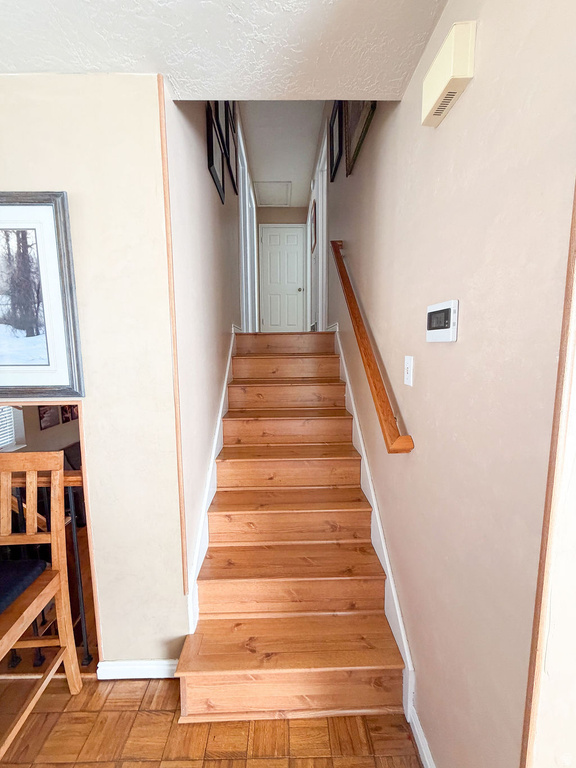 7436 S 2345 W West Jordan, UT 84084