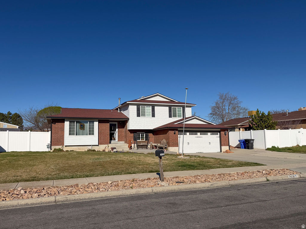 7436 S 2345 W West Jordan, UT 84084