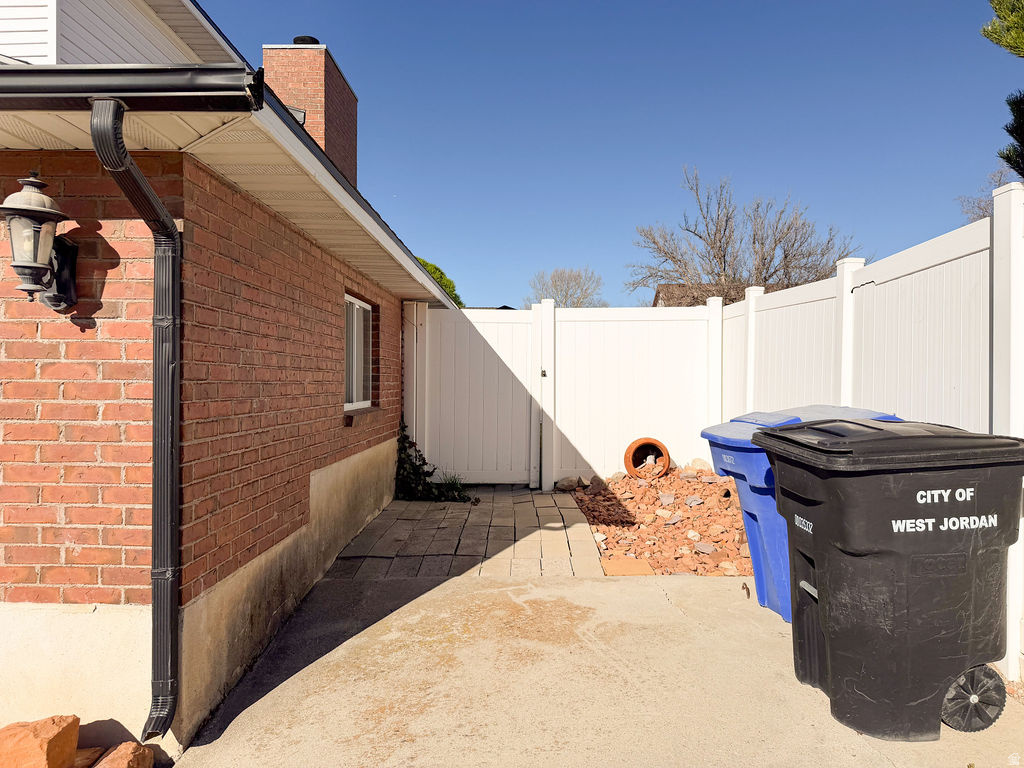 7436 S 2345 W West Jordan, UT 84084