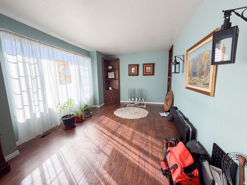 7436 S 2345 W West Jordan, UT 84084