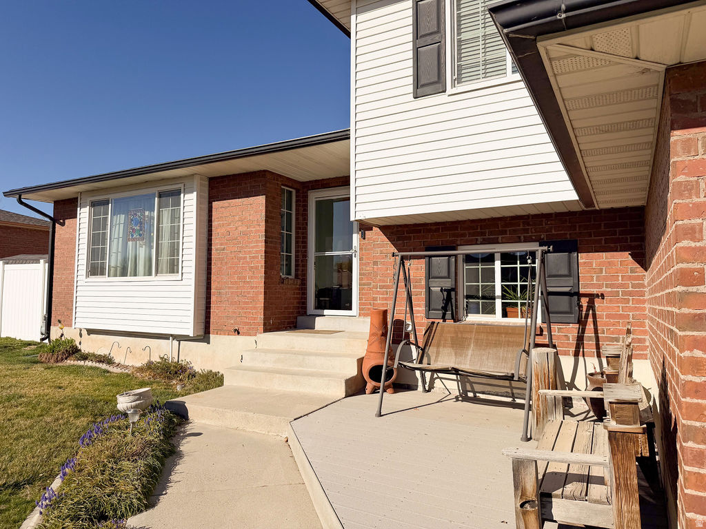 7436 S 2345 W West Jordan, UT 84084