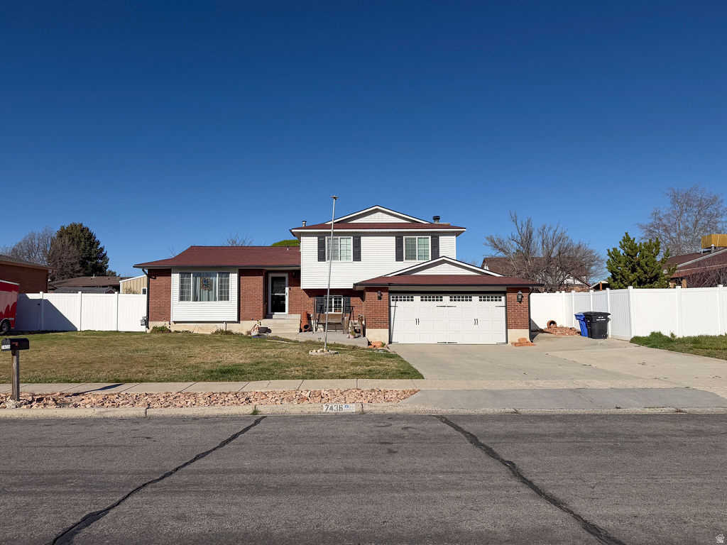 7436 S 2345 W West Jordan, UT 84084