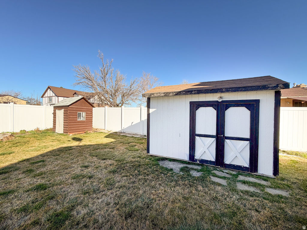 7436 S 2345 W West Jordan, UT 84084