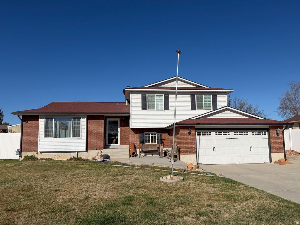 7436 S 2345 W West Jordan, UT 84084