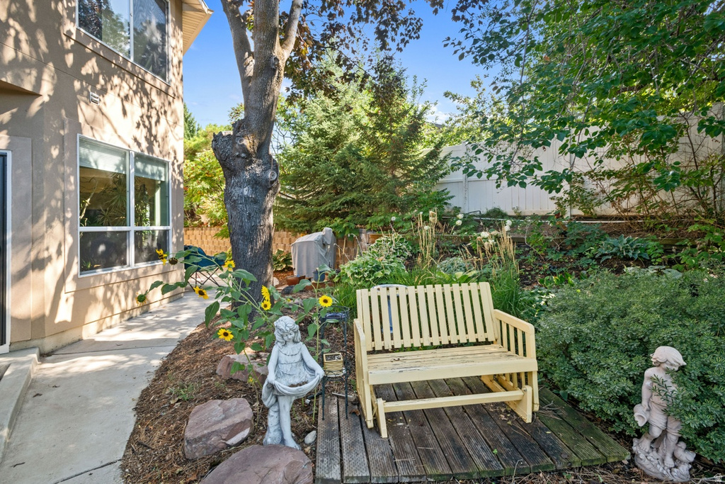 1761 S DAVIS BLVD Bountiful, UT 84010