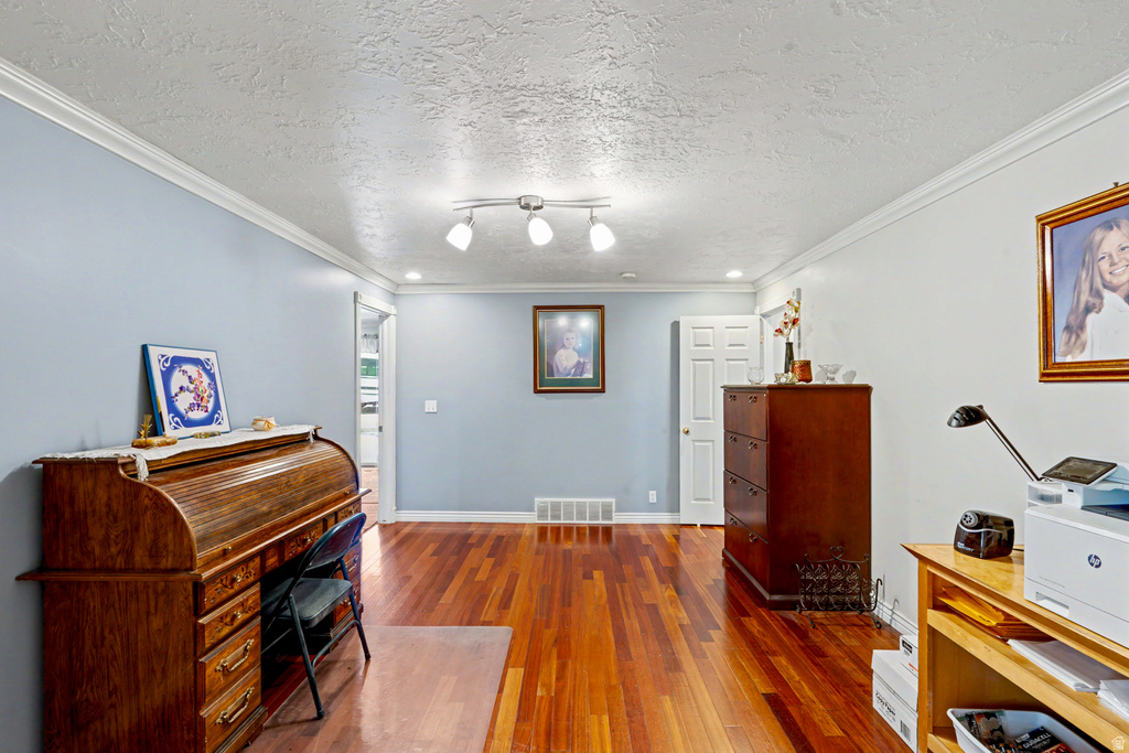 1761 S DAVIS BLVD Bountiful, UT 84010