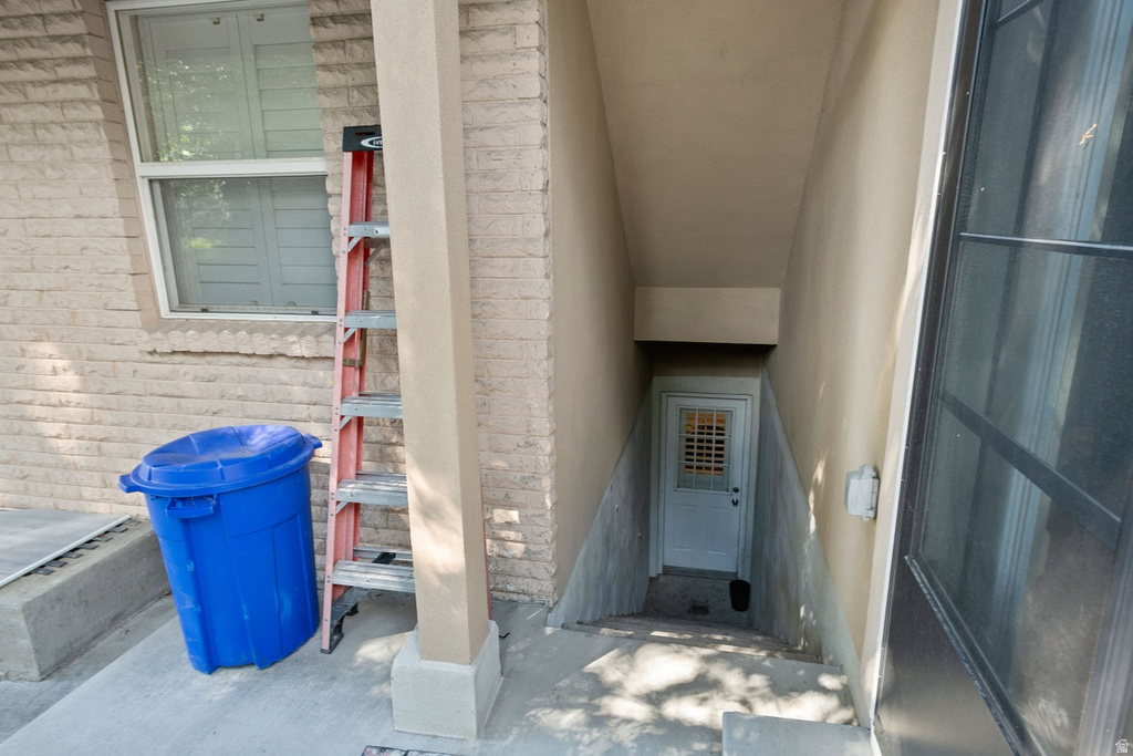 1761 S DAVIS BLVD Bountiful, UT 84010