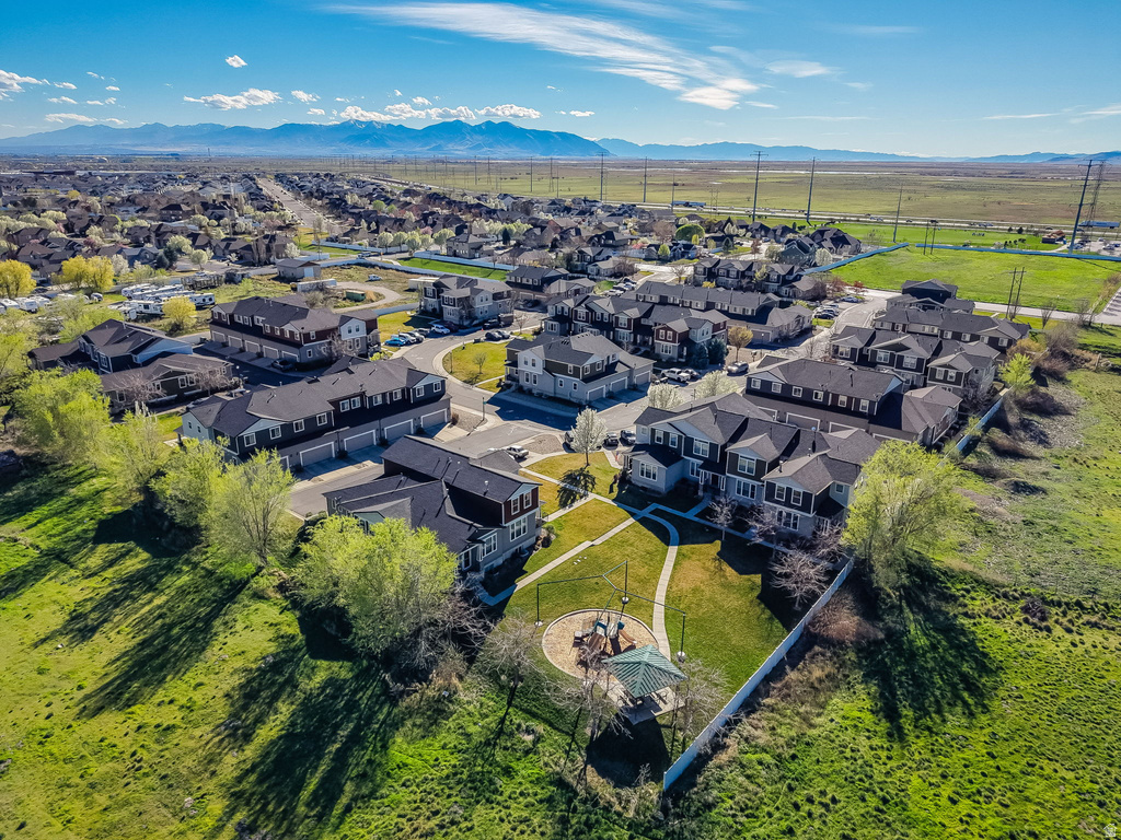 1841 W VIEW POINT DR Woods Cross, UT 84087