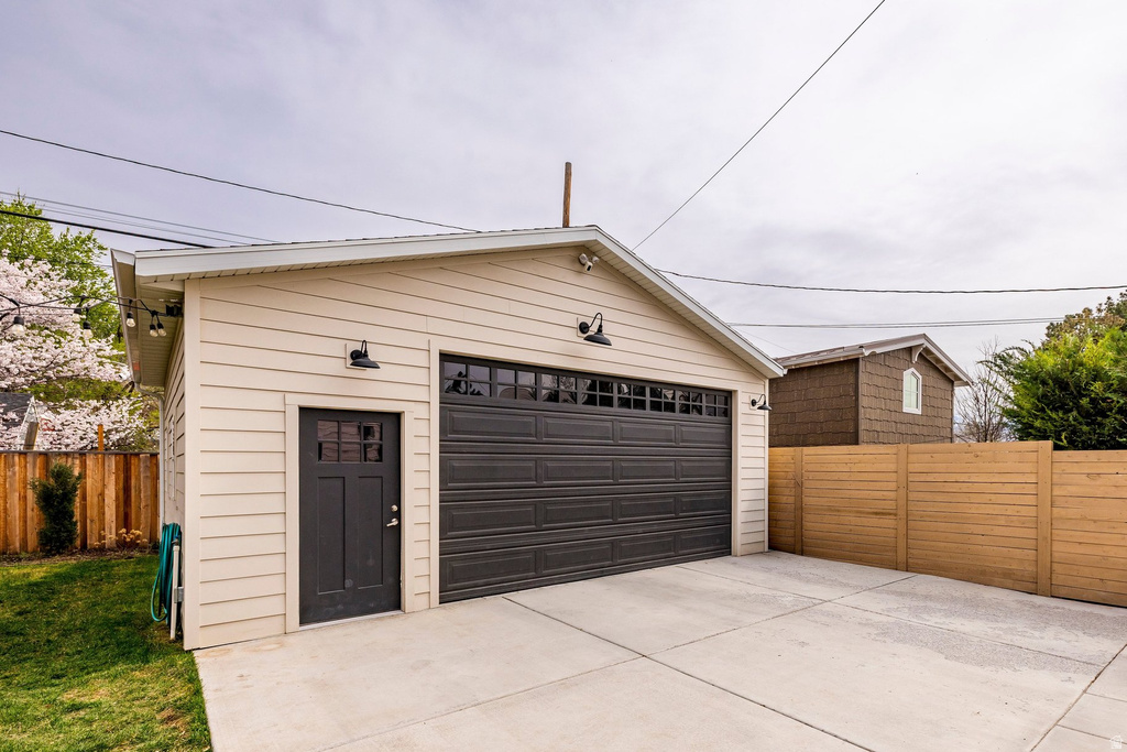 1805 S 1900 E Salt Lake City, UT 84108