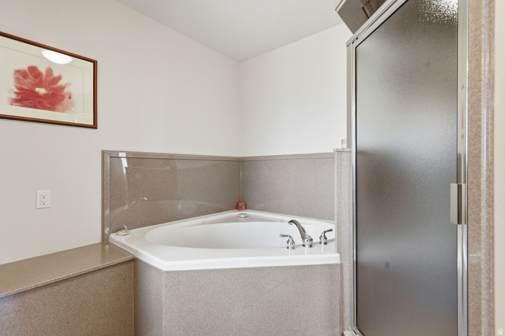 32 S SHADOW MTN DR Logan, UT 84321