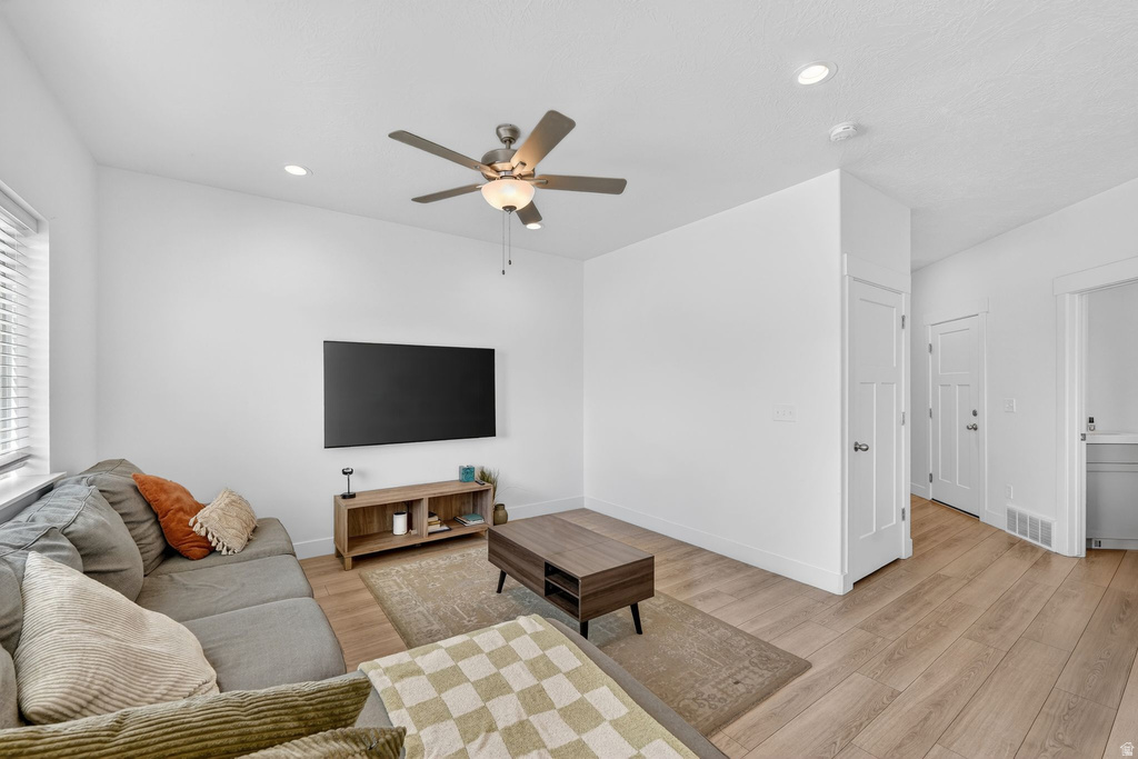 186 S 880 E American Fork, UT 84003