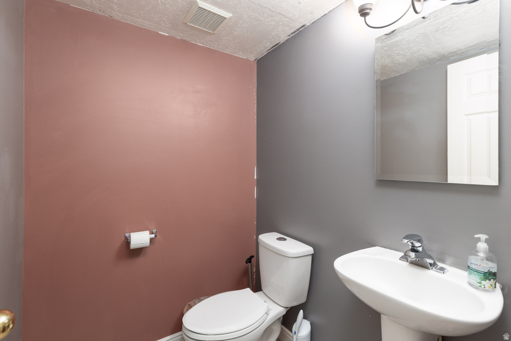 824 E 760 N Ogden, UT 84404