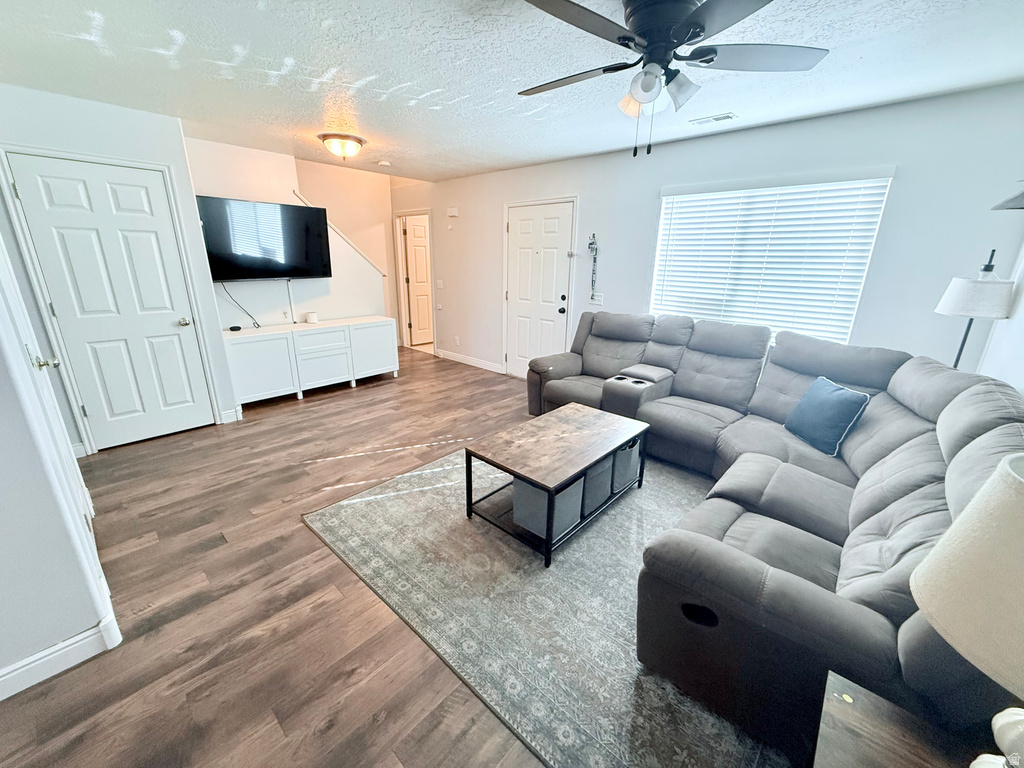 824 E 760 N Ogden, UT 84404