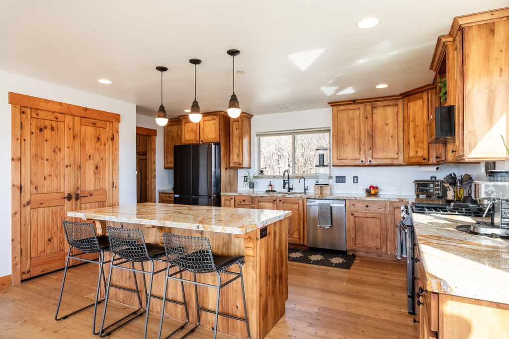 277 E CRESTVIEW DR Wanship, UT 84017