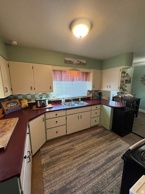 158 W 100 S Moroni, UT 84646