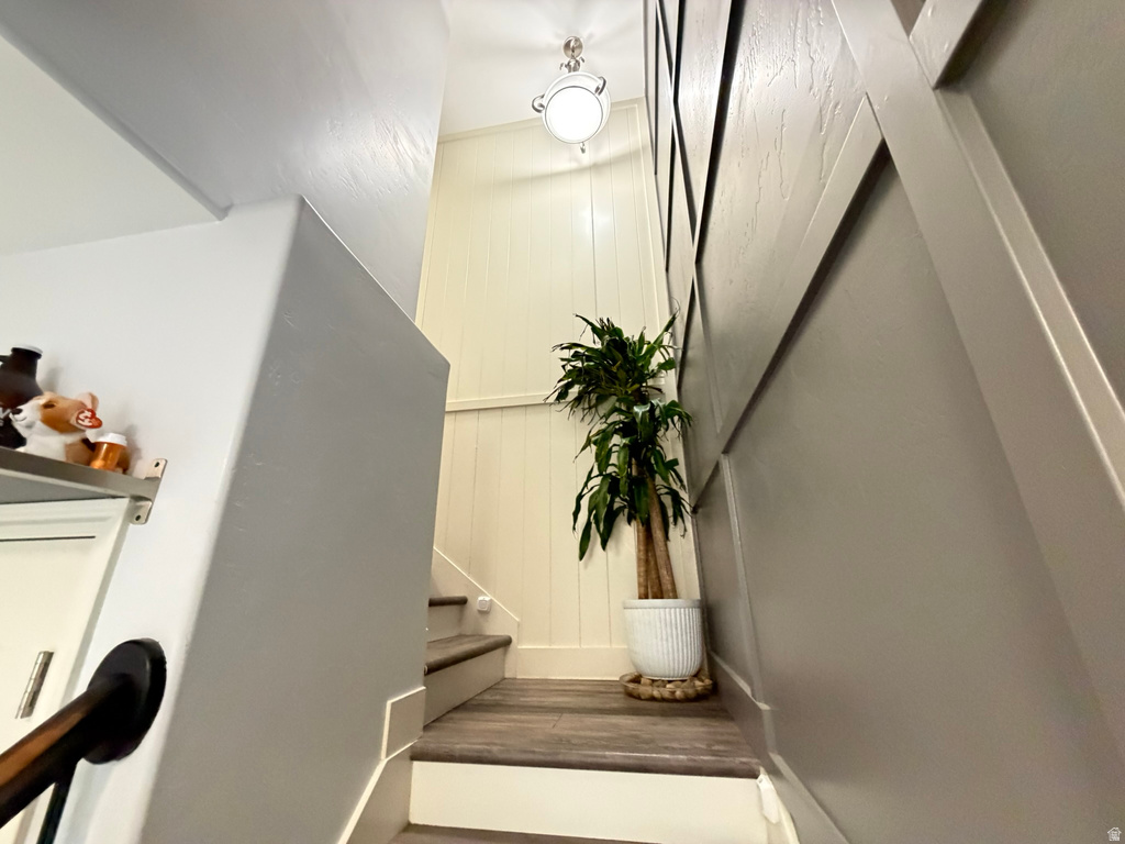 6929 S VILLAGE HAVEN DR Midvale, UT 84047