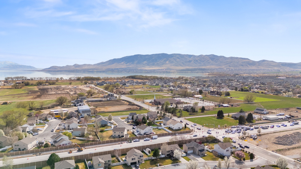 1667 W 900 S Lehi, UT 84043