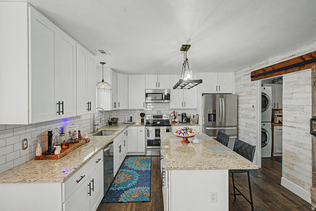 1667 W 900 S Lehi, UT 84043