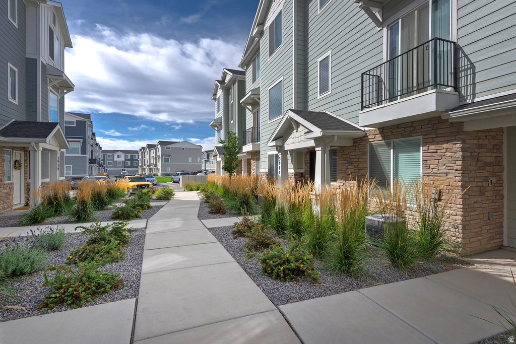 3944 N EAGLE POINT LN Eagle Mountain, UT 84005