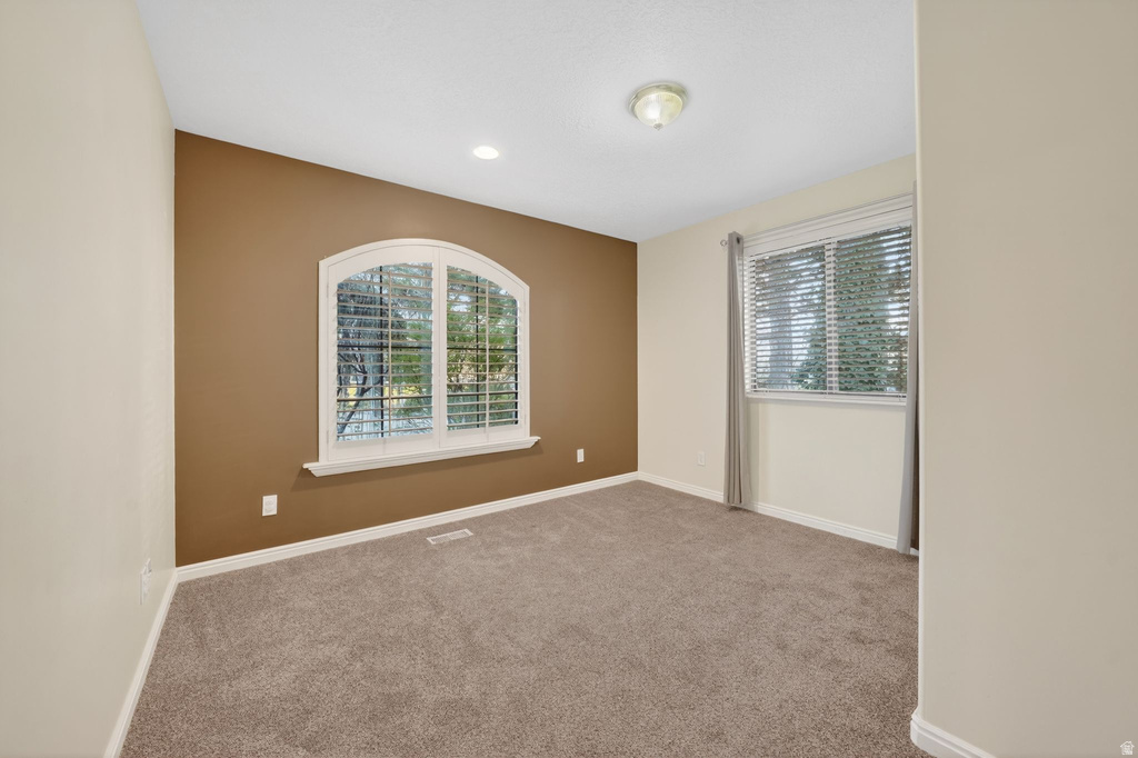 1109 E SHERWOOD DR Kaysville, UT 84037