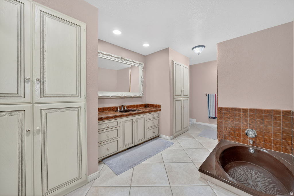 1109 E SHERWOOD DR Kaysville, UT 84037