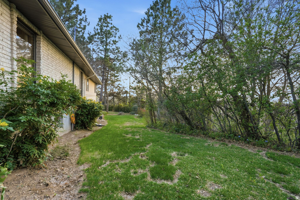 1109 E SHERWOOD DR Kaysville, UT 84037