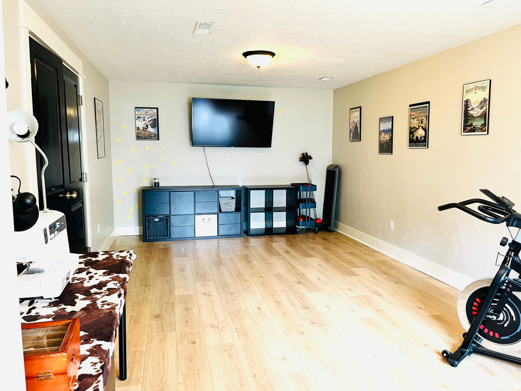 4631 W COLD CANYON LN South Jordan, UT 84009