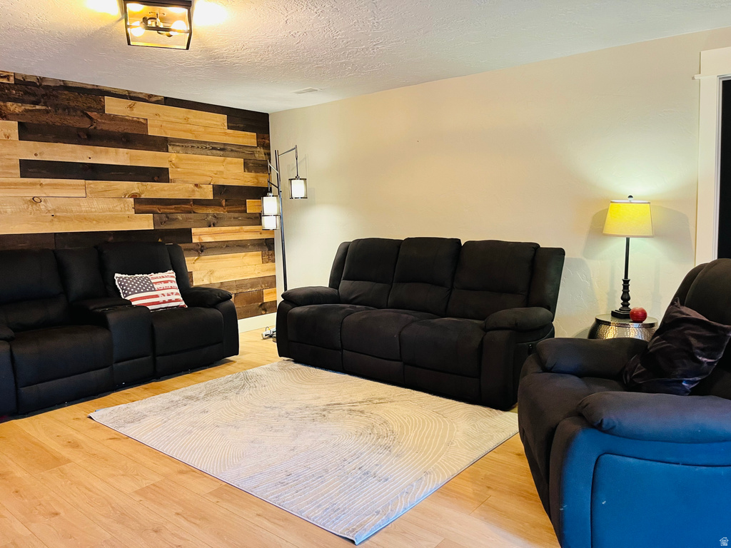 4631 W COLD CANYON LN South Jordan, UT 84009