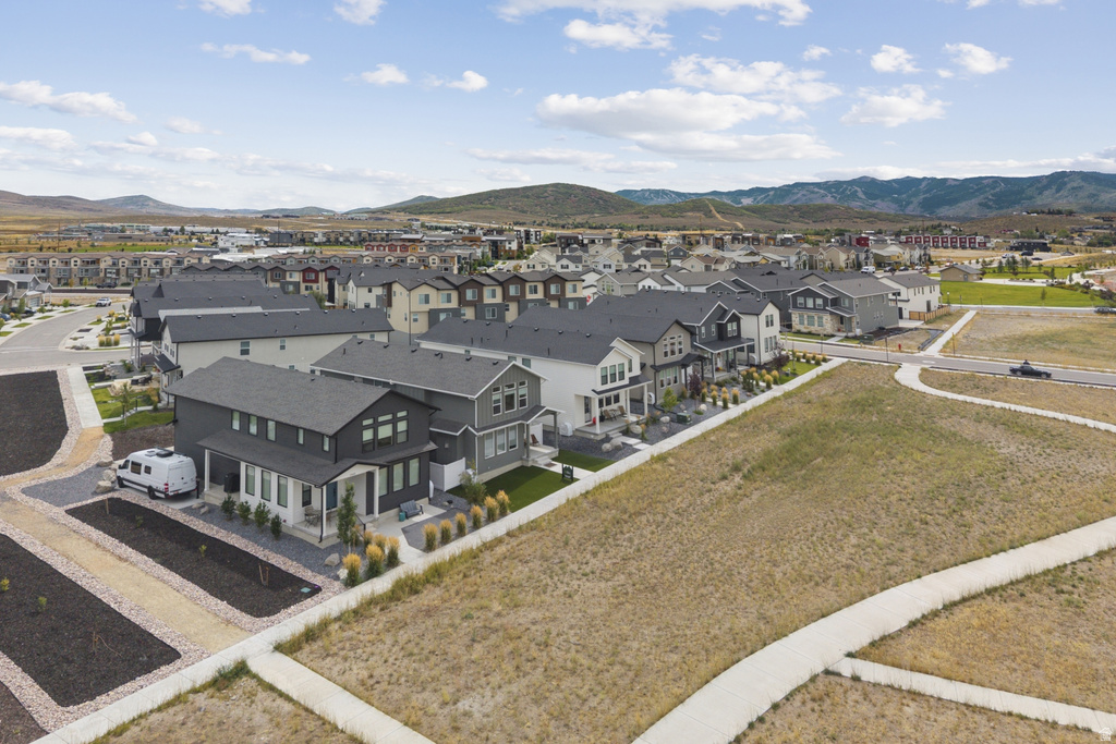 6860 MOUNTAIN MAPLE DR Park City, UT 84098