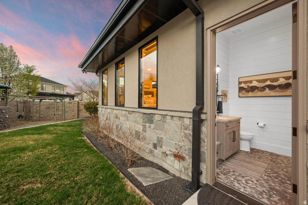 10872 S RETA VIEW CT South Jordan, UT 84095