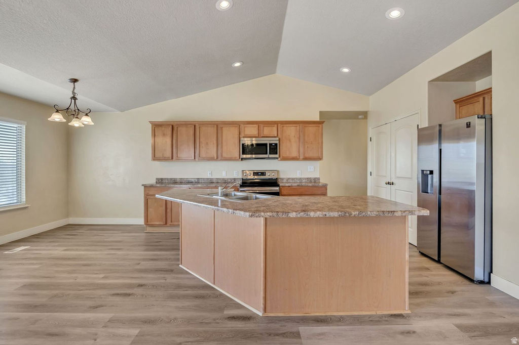 3964 S STARLIGHT DR Saratoga Springs, UT 84045