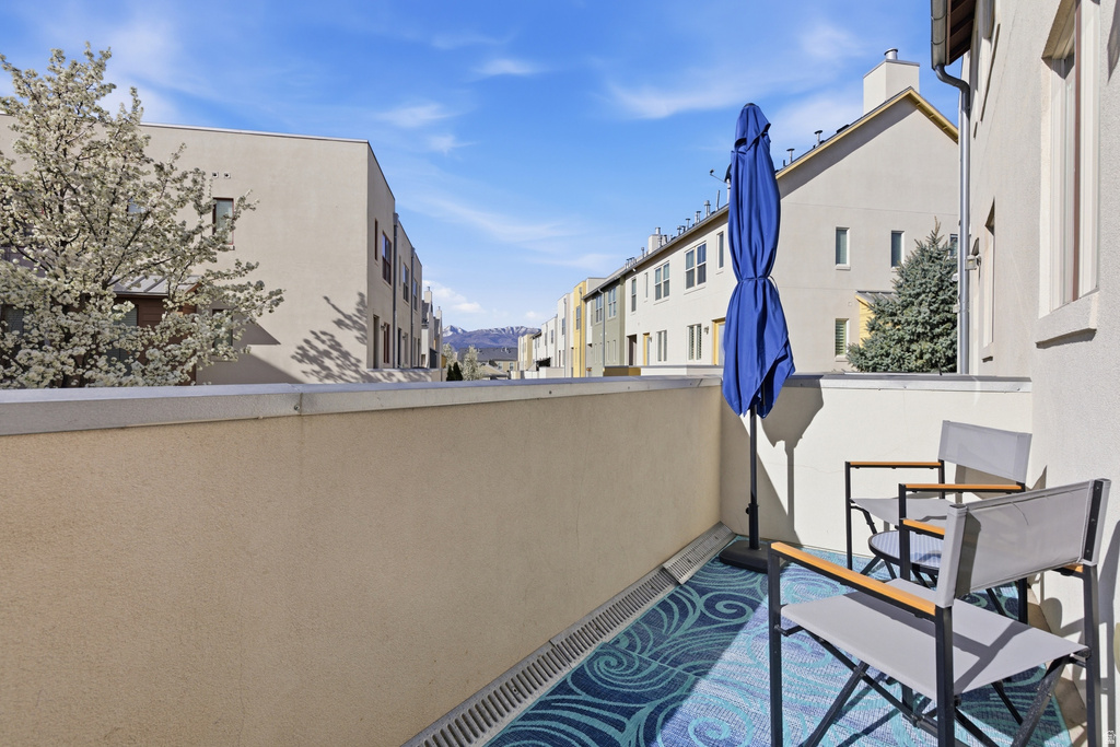 4833 W DAYBREAK PKWY South Jordan, UT 84009