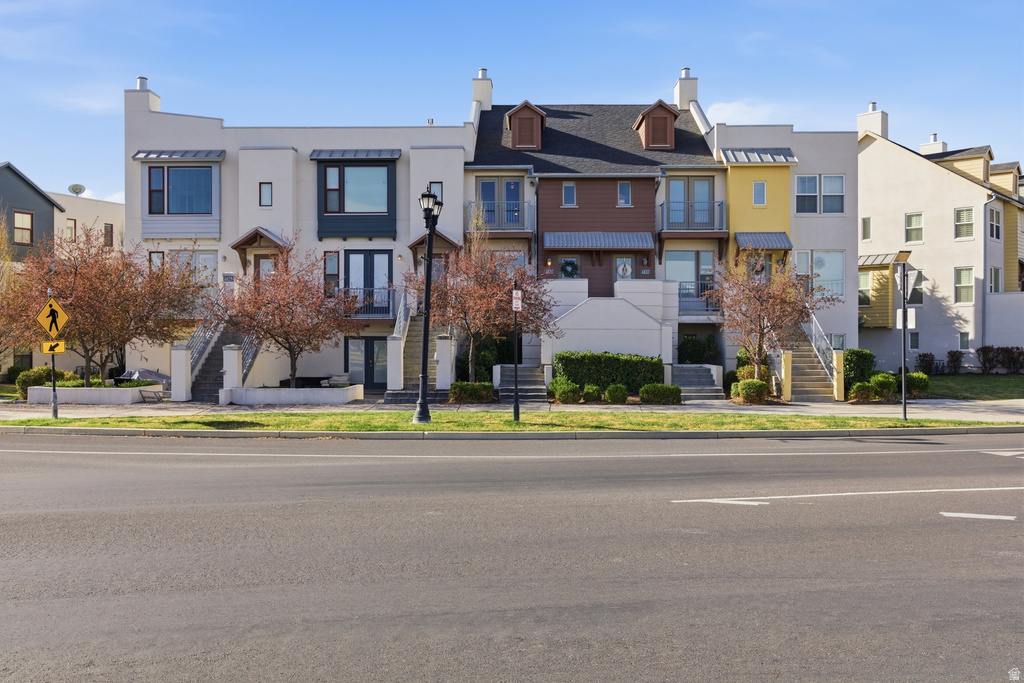 4833 W DAYBREAK PKWY South Jordan, UT 84009