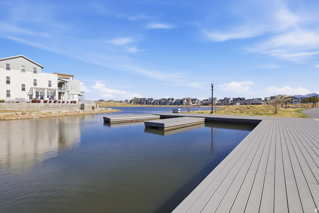 4833 W DAYBREAK PKWY South Jordan, UT 84009