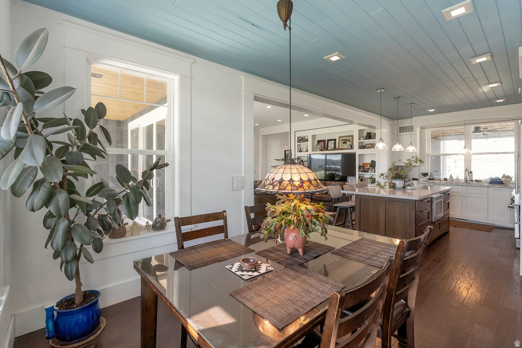 320 E 9500 S Paradise, UT 84328