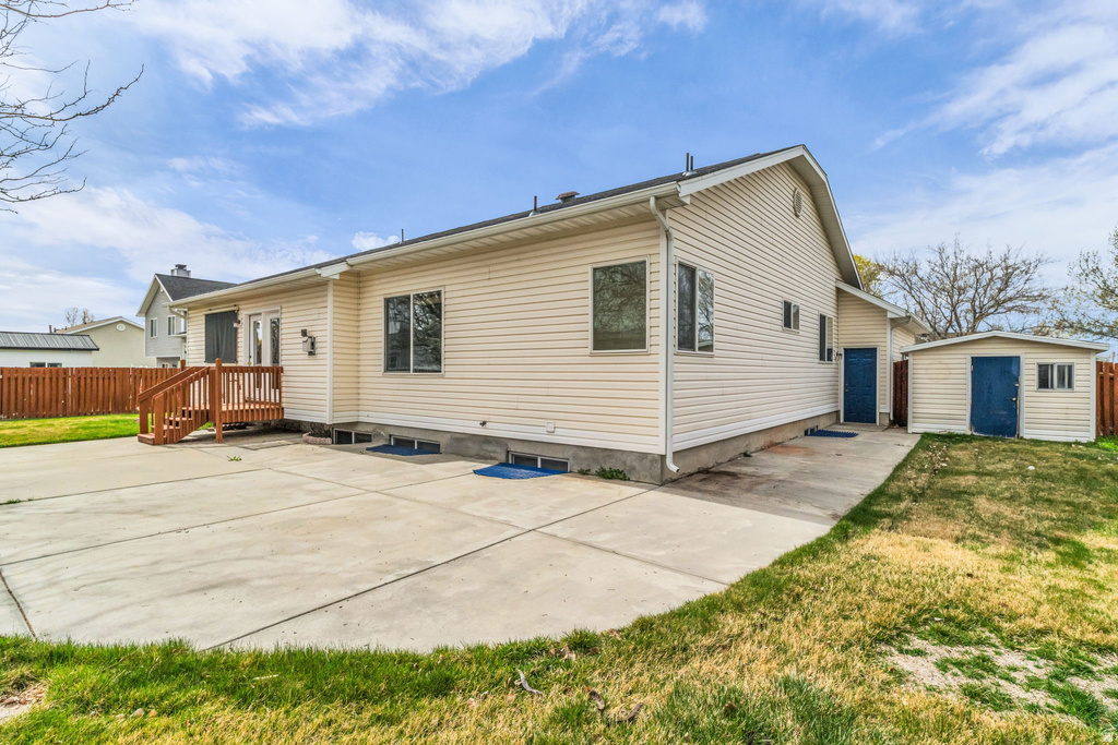 700 COUNTRY CLUB DR Stansbury Park, UT 84074