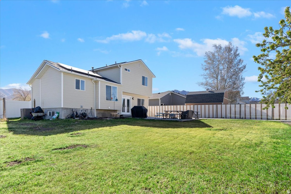 993 N WHITE PINE DR Tooele, UT 84074