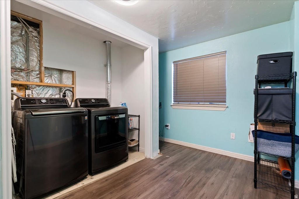 993 N WHITE PINE DR Tooele, UT 84074