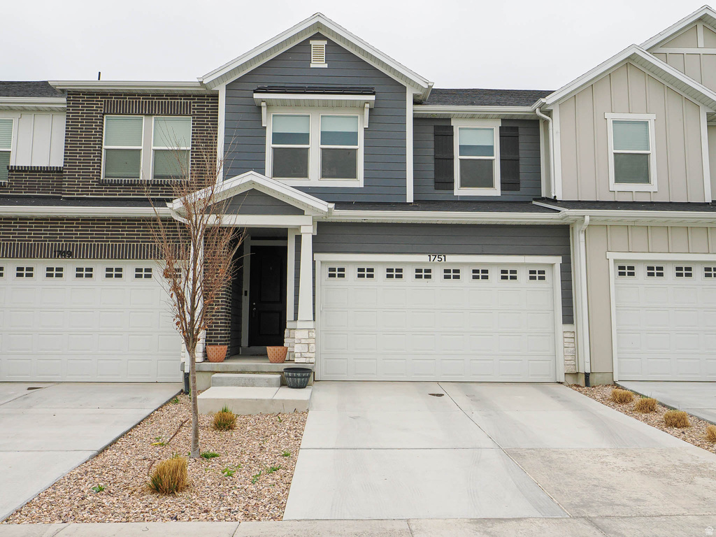 1751 N BLAZE LN Saratoga Springs, UT 84045