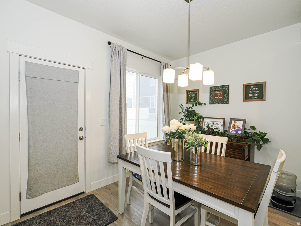 1751 N BLAZE LN Saratoga Springs, UT 84045