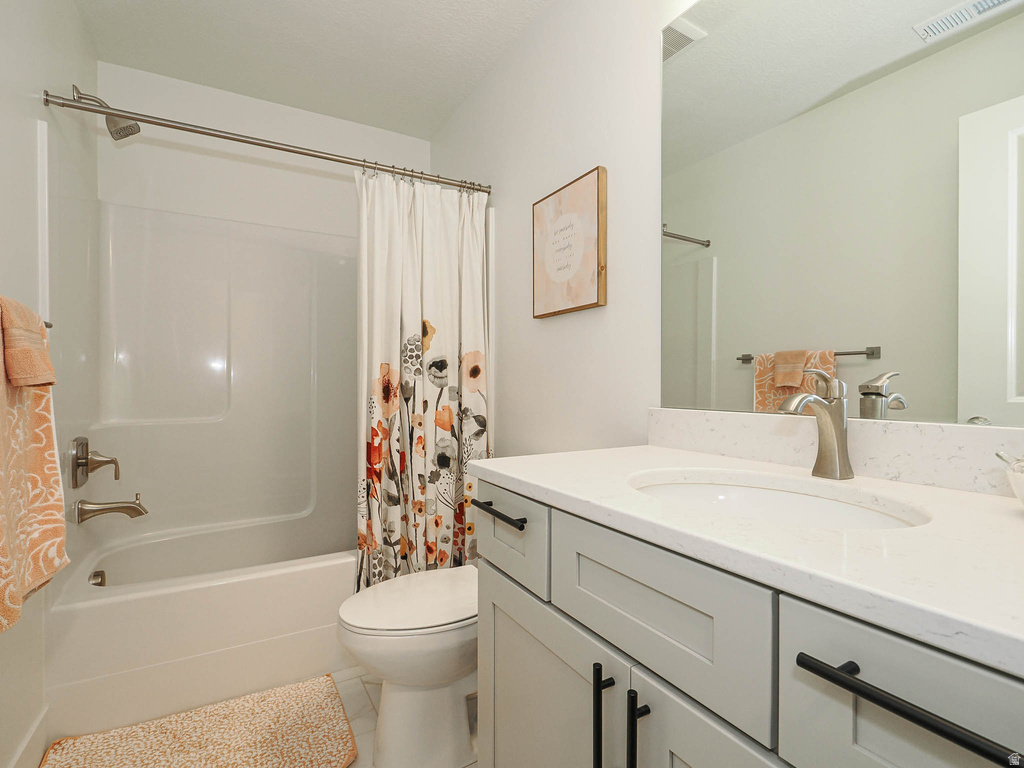 1751 N BLAZE LN Saratoga Springs, UT 84045