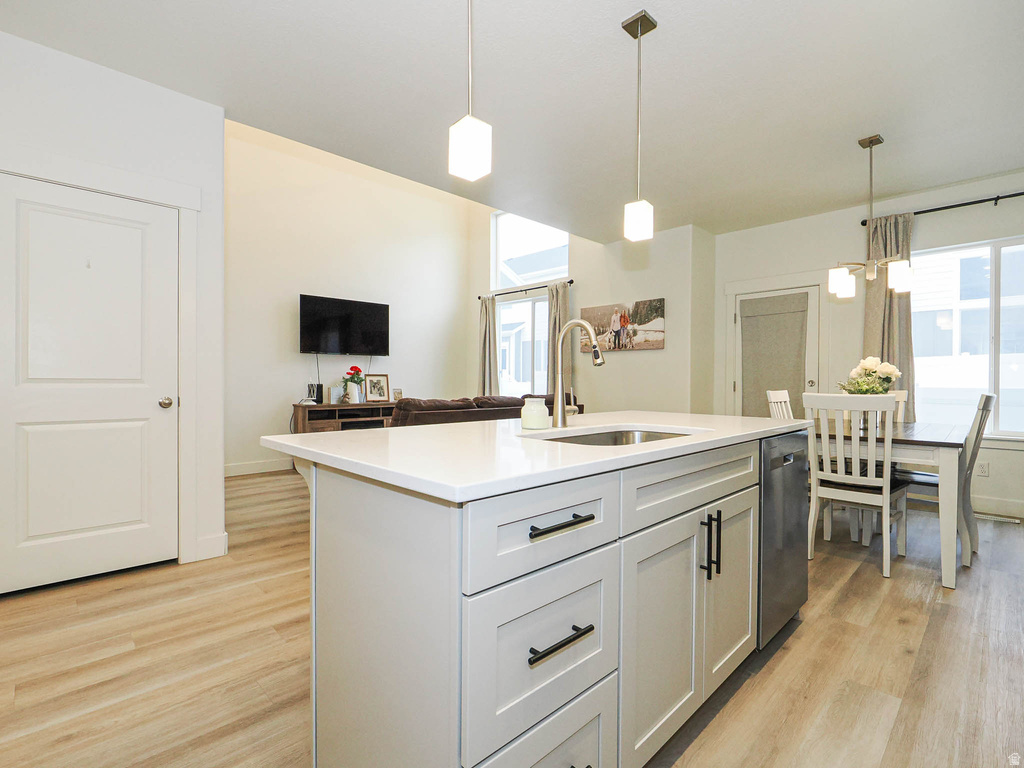 1751 N BLAZE LN Saratoga Springs, UT 84045