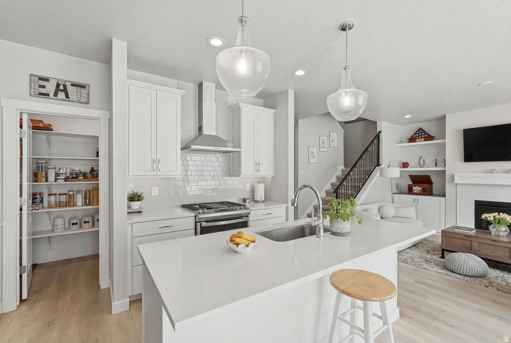 461 W JUNE DR Kaysville, UT 84037