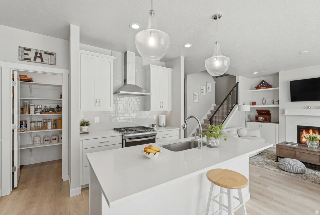 461 W JUNE DR Kaysville, UT 84037